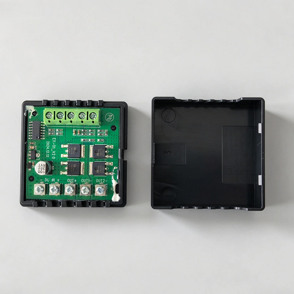 EX-01 Switch Power Expander 4